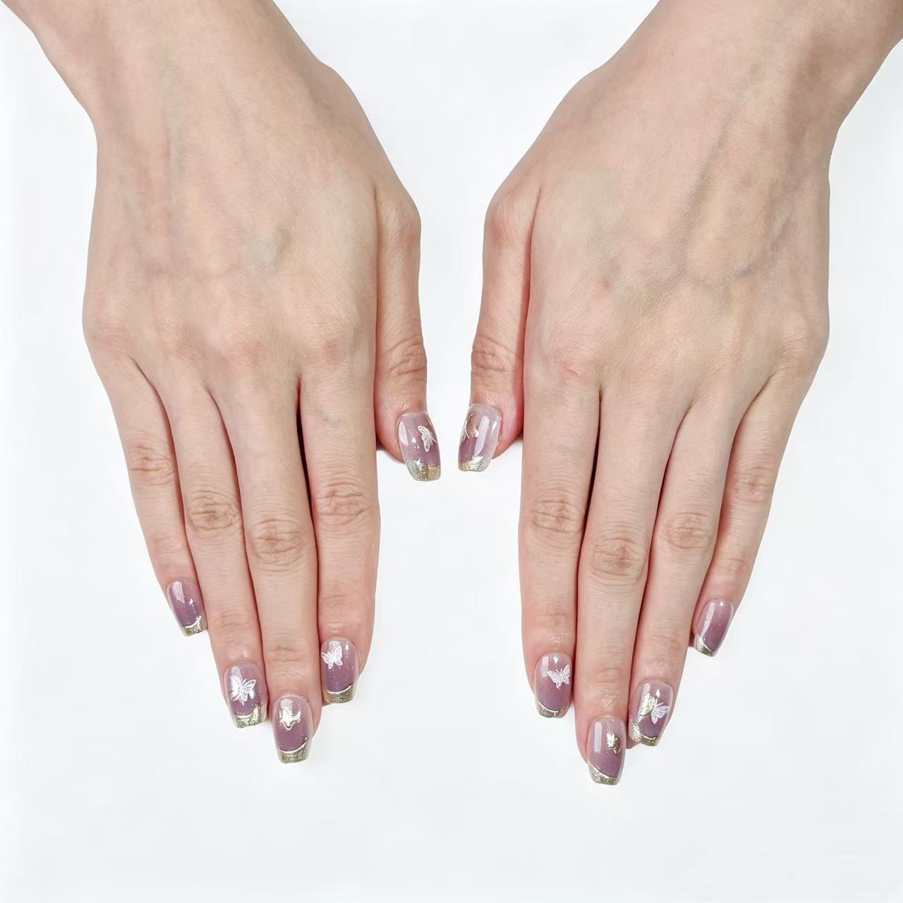 FASNAILS J11 Uñas Postizas Reutilizables Cortas Cuadradas con Ojo de Gato Morado Lila, Uñas Press On Francesas con Borde Dorado Espejo y Diseños de Mariposas Elegantes, Kit de Manicura Rápida de Hada Aesthetic, Incluye 24 Piezas
