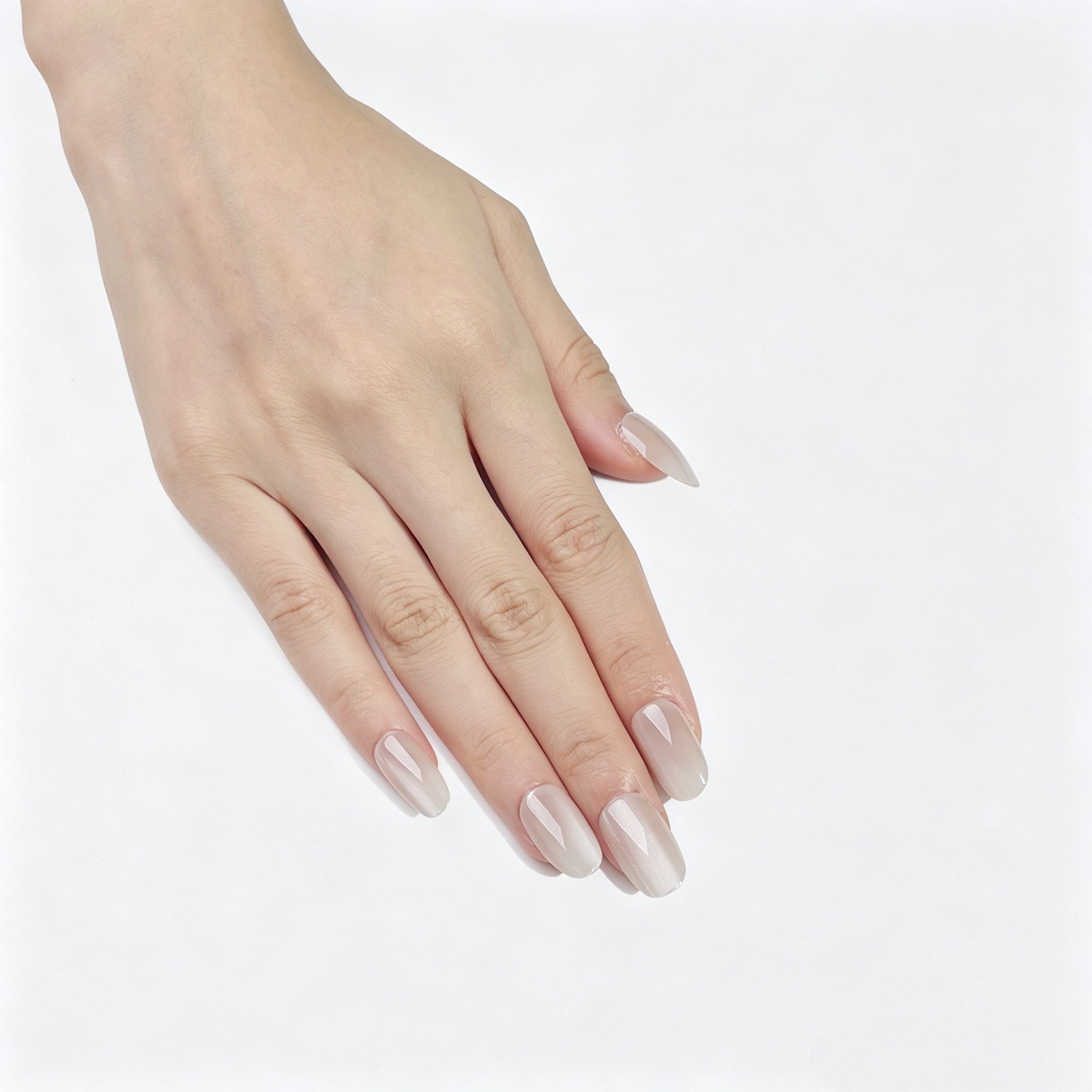FASNAILS J18 Uñas Postizas Reutilizables Cortas Cuadradas con Efecto Ojo de Gato Blanco Perlado, Uñas Press On Glaseadas de Brillo Transparente Natural, Kit de Manicura Rápida Estilo Clean Girl, Incluye 24 Piezas