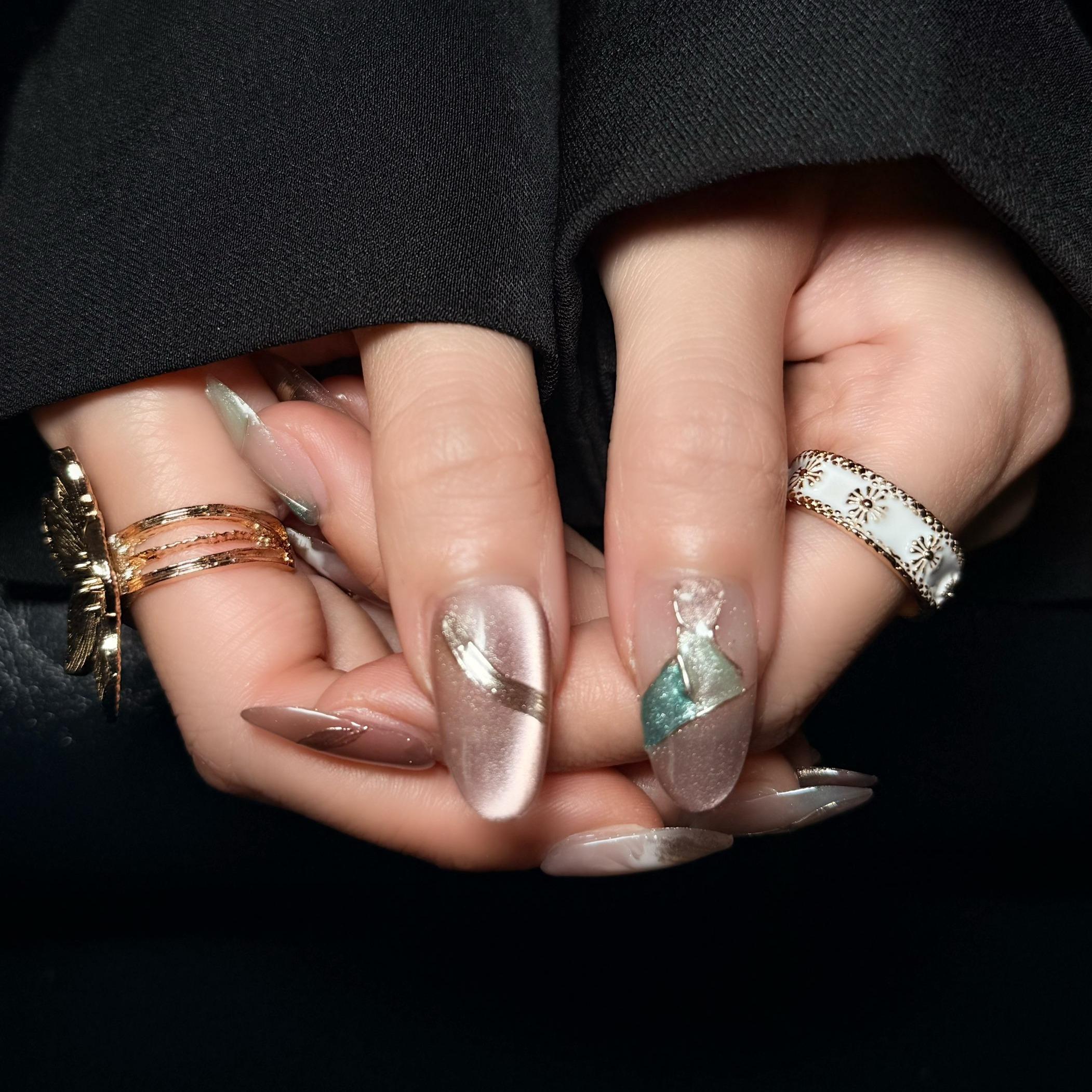 Uñas Press-On Artesanales | Diseño Aurora de Mármol y Metalizado | Set de 10 Piezas con Gel adhesivo | Reutilizables