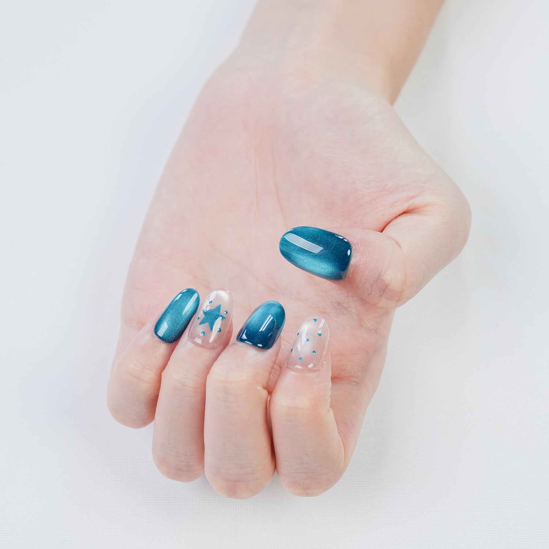 Fasnails Uñas Postizas Press On Ojo de Gato Azul Océano Uñas Almendradas Stiletto con Diseños de Estrellas y Brillos Elegantes Uñas Falsas Reutilizables de Gel Estilo Y2K Mágicas para Mujeres Kit con Pegamento